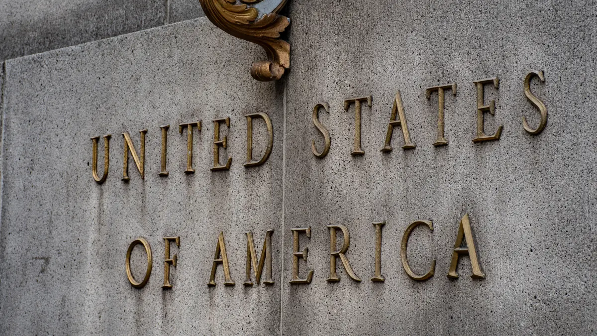 Guerra comercial entre EUA e China: impactos no mercado global